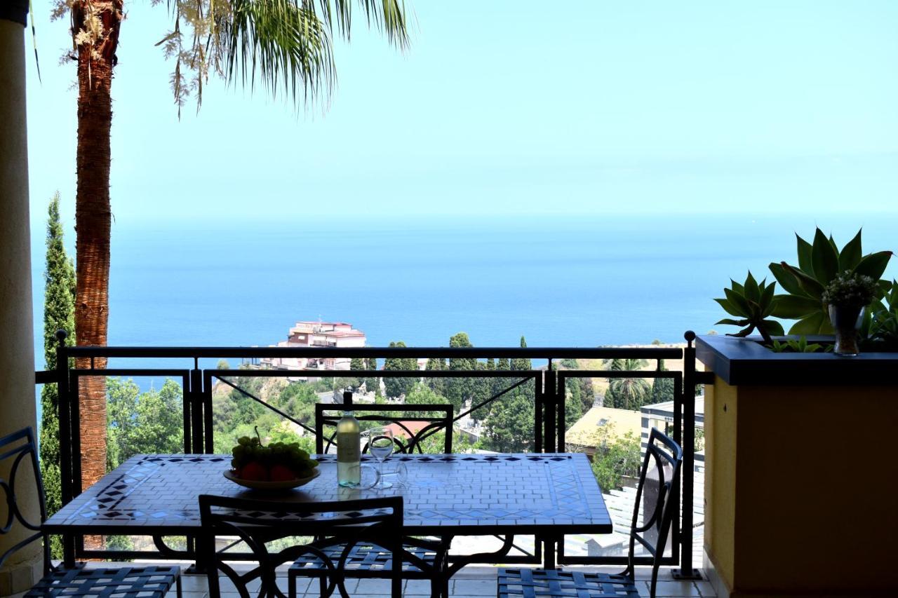 Taormina Lux & Elite Apartments - Taormina Holidays Exterior foto